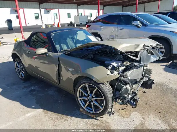 JM1NDAD71P0556044 2023 MAZDA MX-5 - Image 1