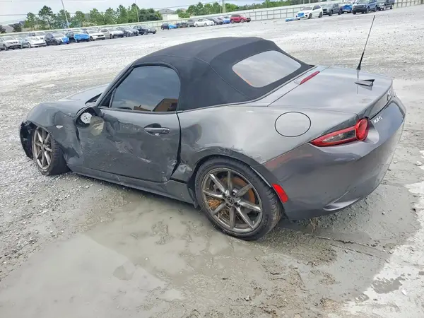 JM1NDAD71P0556304 2023 MAZDA MX-5 - Image 2