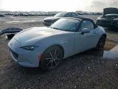 JM1NDAD71R0600465 2024 MAZDA MX-5