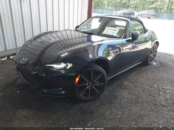 JM1NDAD71S0652393 2025 MAZDA MX-5 - Image 2