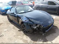 JM1NDAD71S0660414 2025 MAZDA MX-5