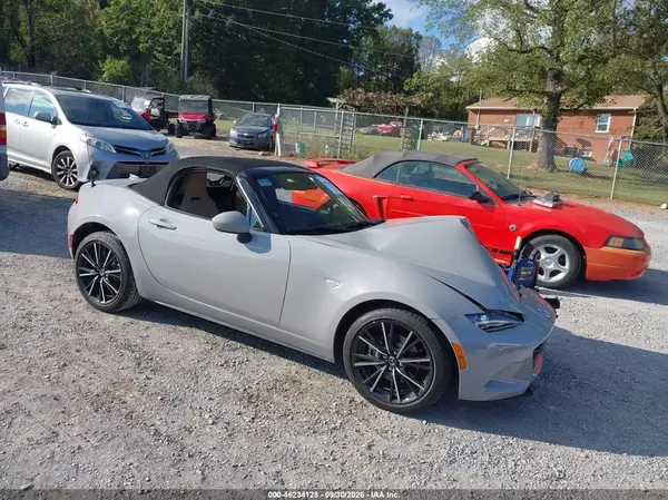 JM1NDAD71T0702713 2026 MAZDA MX-5 - Image 1