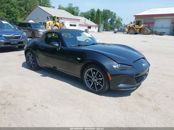 JM1NDAD72G0110520 2016 MAZDA MX-5 - Image 1