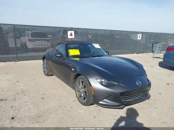 JM1NDAD72J0201679 2018 MAZDA MX-5 - Image 1