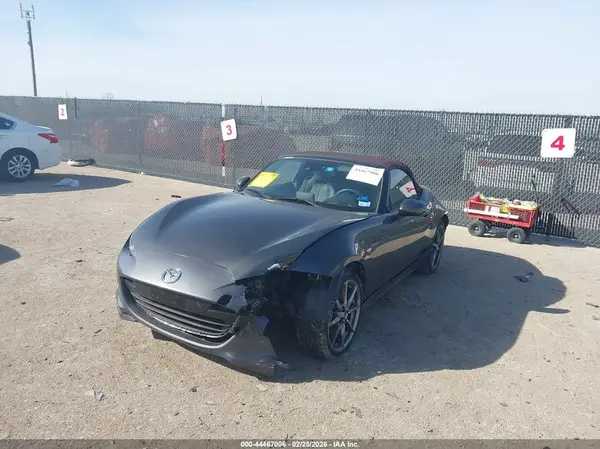 JM1NDAD72J0201679 2018 MAZDA MX-5 - Image 2