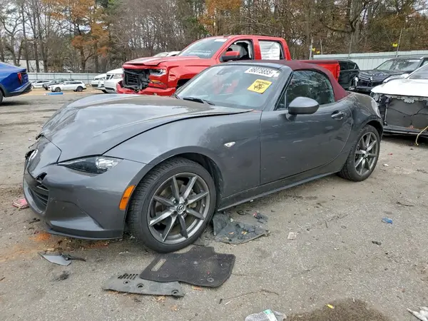 JM1NDAD72J0203268 2018 MAZDA MX-5 - Image 1