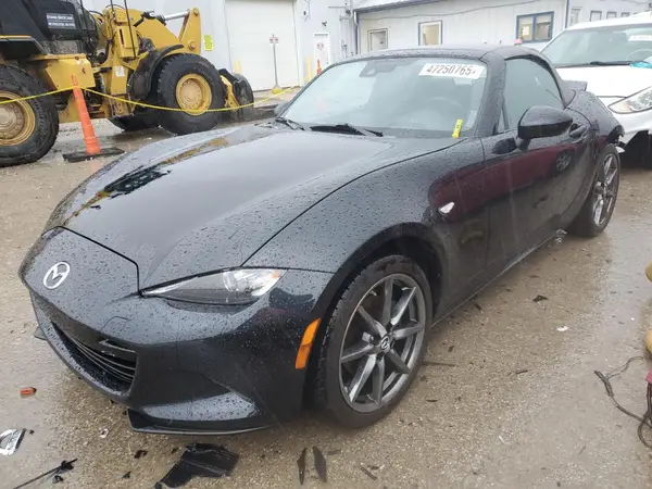 JM1NDAD72L0410651 2020 MAZDA MX-5 - Image 1