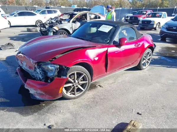 JM1NDAD72P0550317 2023 MAZDA MX-5 - Image 2