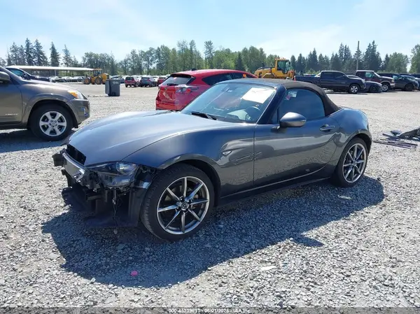 JM1NDAD72P0556473 2023 MAZDA MX-5 - Image 2