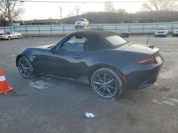 JM1NDAD73G0117766 2016 MAZDA MX-5 - Image 2