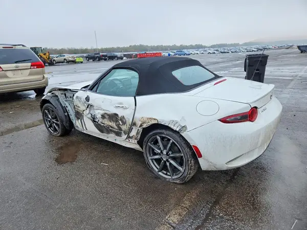 JM1NDAD73G0118562 2016 MAZDA MX-5 - Image 2