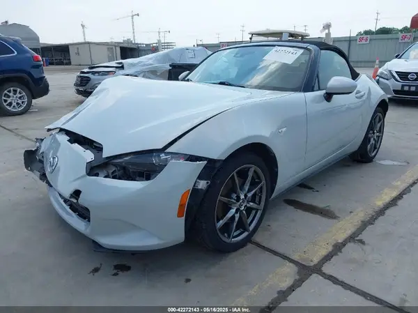 JM1NDAD73J0200136 2018 MAZDA MX-5 - Image 2