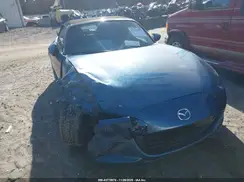 JM1NDAD73K0302585 2019 MAZDA MX-5