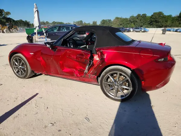 JM1NDAD73M0455325 2021 MAZDA MX-5 - Image 2
