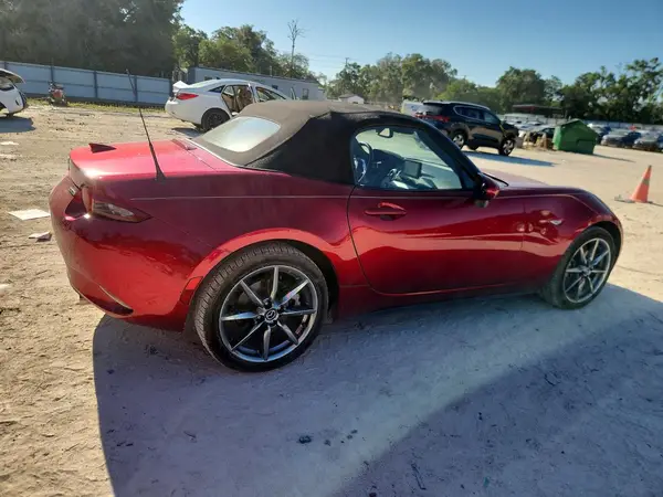 Mionman  JM1NDAD73M0455325 VIN - 2021 MAZDA MX-5 MIATA GRAND TOURING RED