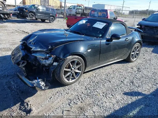 JM1NDAD73N0508655 2022 MAZDA MX-5 - Image 2