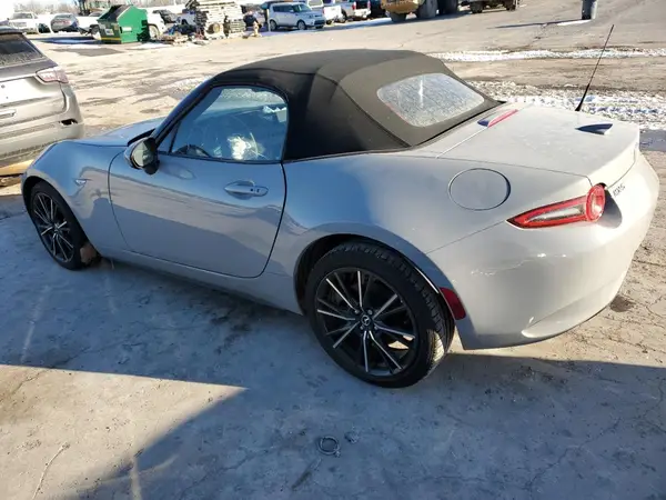 JM1NDAD73R0603867 2024 MAZDA MX-5 - Image 2