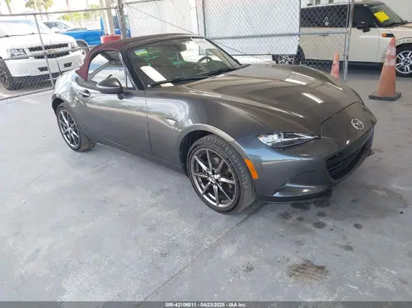 JM1NDAD74J0200887 2018 MAZDA MX-5 - Image 1