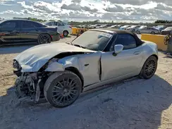 JM1NDAD74K0303969 2019 MAZDA MX-5