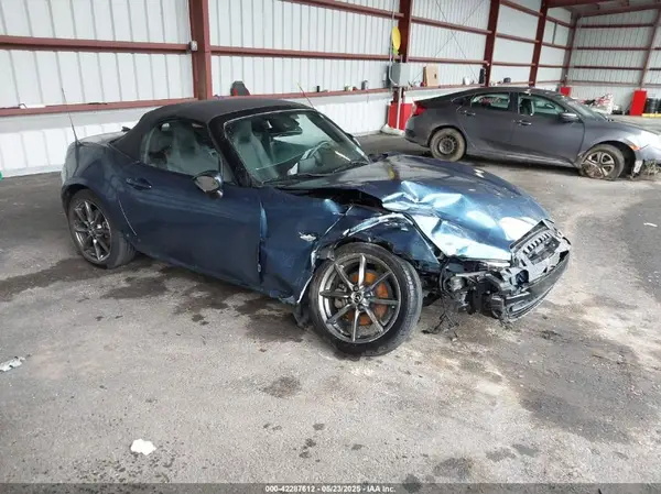 JM1NDAD74L0415690 2020 MAZDA MX-5 - Image 1