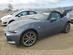 JM1NDAD74M0458766 2021 MAZDA MX-5
