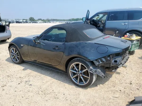 JM1NDAD74N0508356 2022 MAZDA MX-5 - Image 2
