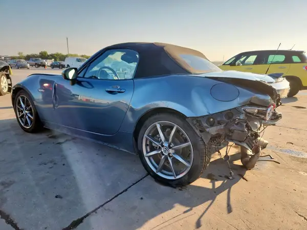 JM1NDAD75G0111015 2016 MAZDA MX-5 - Image 2