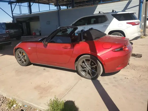 JM1NDAD75H0123585 2017 MAZDA MX-5 - Image 2