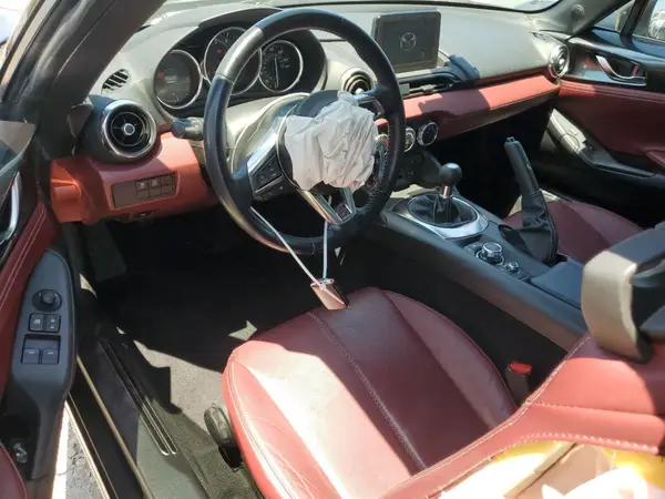 JM1NDAD75L0412457 2020 MAZDA MX-5 - Image 8