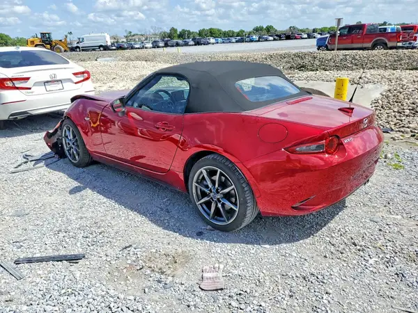 JM1NDAD75P0559335 2023 MAZDA MX-5 - Image 2