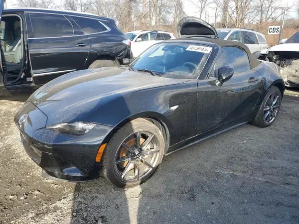 JM1NDAD75P0560372 2023 MAZDA MX-5 - Image 1