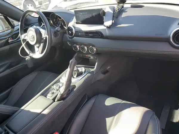 JM1NDAD75R0608357 2024 MAZDA MX-5 - Image 8