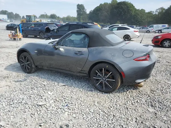 JM1NDAD75R0609816 2024 MAZDA MX-5 - Image 2