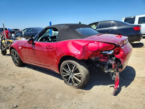 JM1NDAD75S0658813 2025 MAZDA MX-5 - Image 2