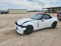 JM1NDAD75S0659010 2025 MAZDA MX-5