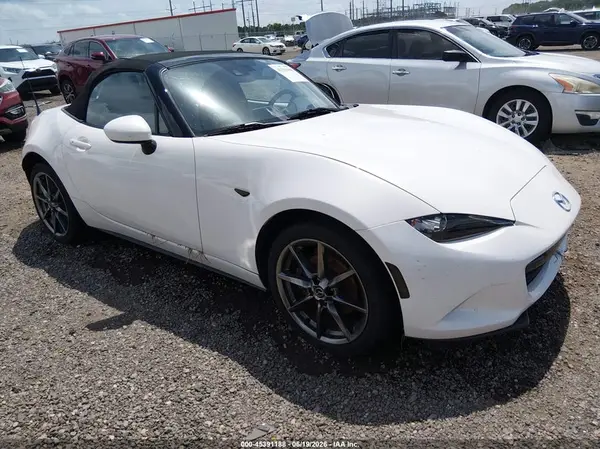 JM1NDAD76G0114165 2016 MAZDA MX-5 - Image 1