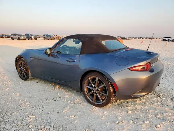JM1NDAD76H0124521 2017 MAZDA MX-5 - Image 2