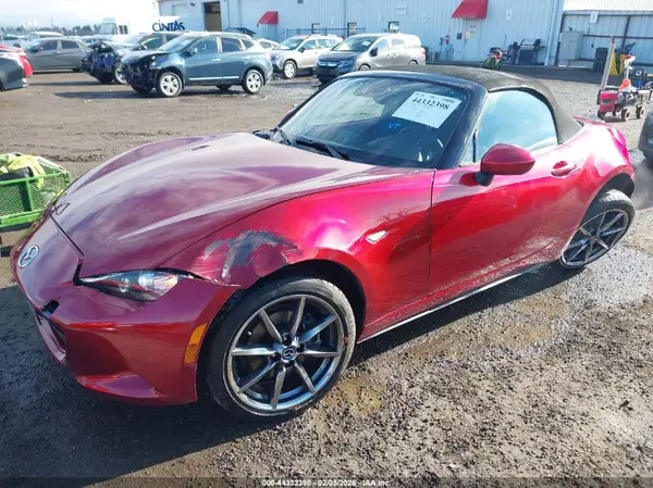 JM1NDAD76N0505944 2022 MAZDA MX-5 - Image 2