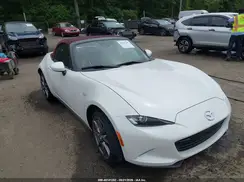 JM1NDAD77J0201807 2018 MAZDA MX-5