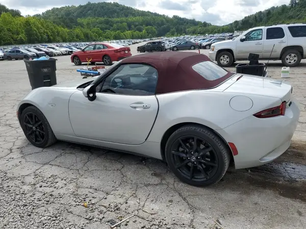 JM1NDAD77J0203587 2018 MAZDA MX-5 - Image 2