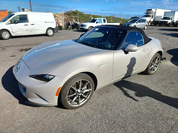 JM1NDAD77N0506908 2022 MAZDA MX-5 - Image 1