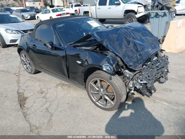 JM1NDAD77P0556954 2023 MAZDA MX-5 - Image 1