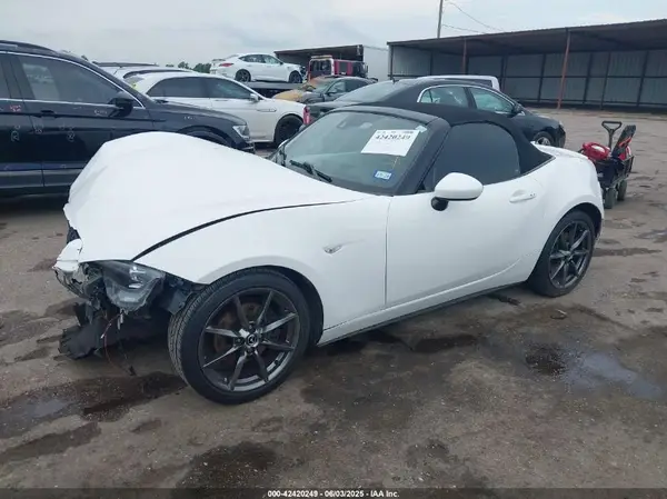 JM1NDAD78G0110215 2016 MAZDA MX-5 - Image 2