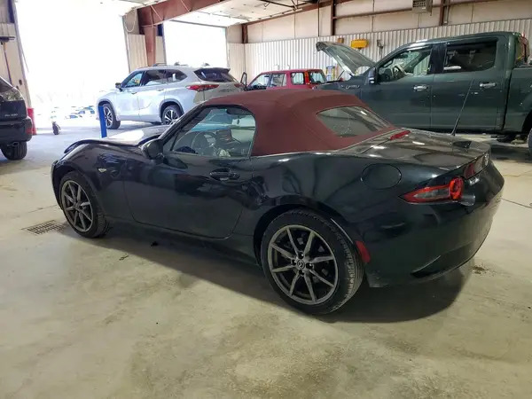 JM1NDAD78J0202030 2018 MAZDA MX-5 - Image 2
