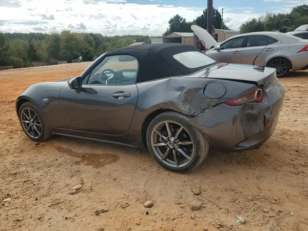 JM1NDAD78L0415109 2020 MAZDA MX-5 - Image 2
