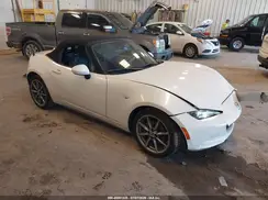 JM1NDAD78N0506786 2022 MAZDA MX-5
