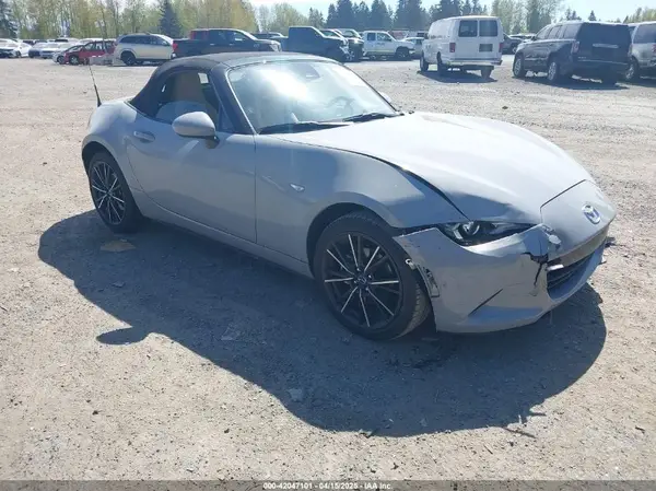 JM1NDAD78R0606327 2024 MAZDA MX-5 - Image 1
