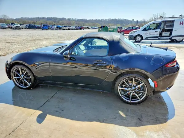 JM1NDAD79G0117593 2016 MAZDA MX-5 - Image 2