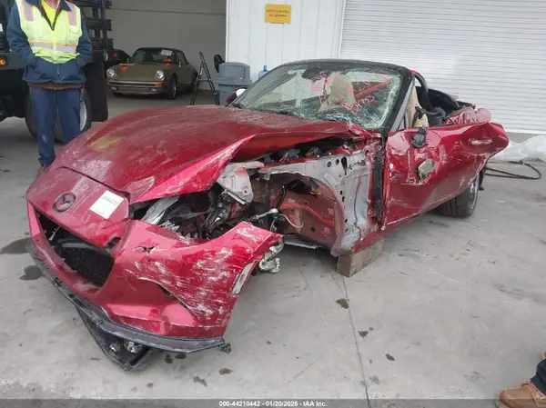 JM1NDAD79K0301778 2019 MAZDA MX-5 - Image 2