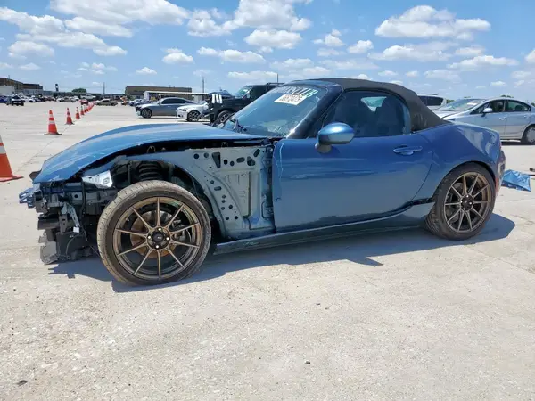JM1NDAD79L0412834 2020 MAZDA MX-5 - Image 1